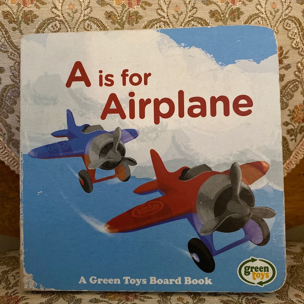 A is for Airplane 💰 Bundle this book and save: 3 for 10$💰